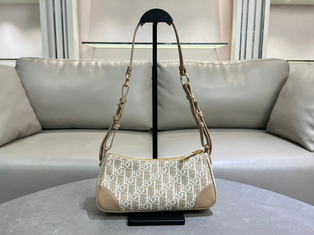 Wanderlust Bag