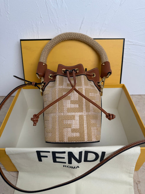 Mon Tresor Bucket Bag