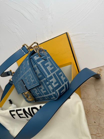 Baguette Bag