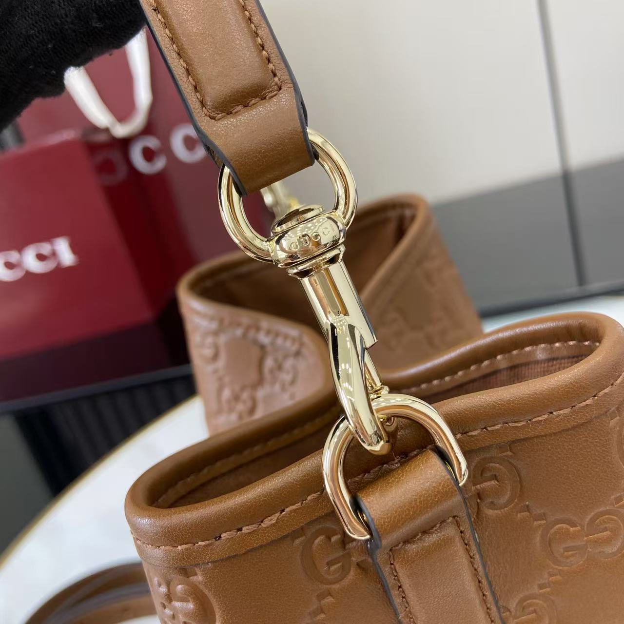 GG Emblem Brown Leather Shoulder Bag