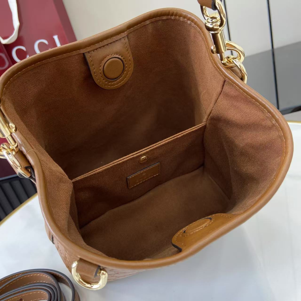 GG Emblem Brown Leather Shoulder Bag
