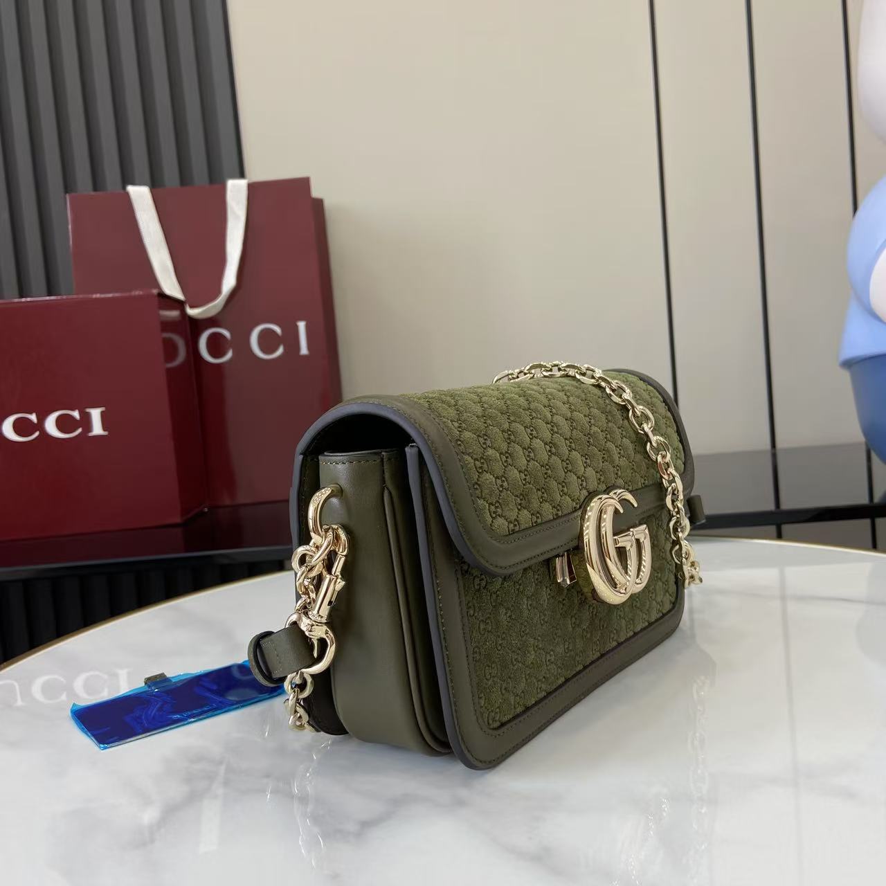 GG Marmont Small Green Shoulder Bag