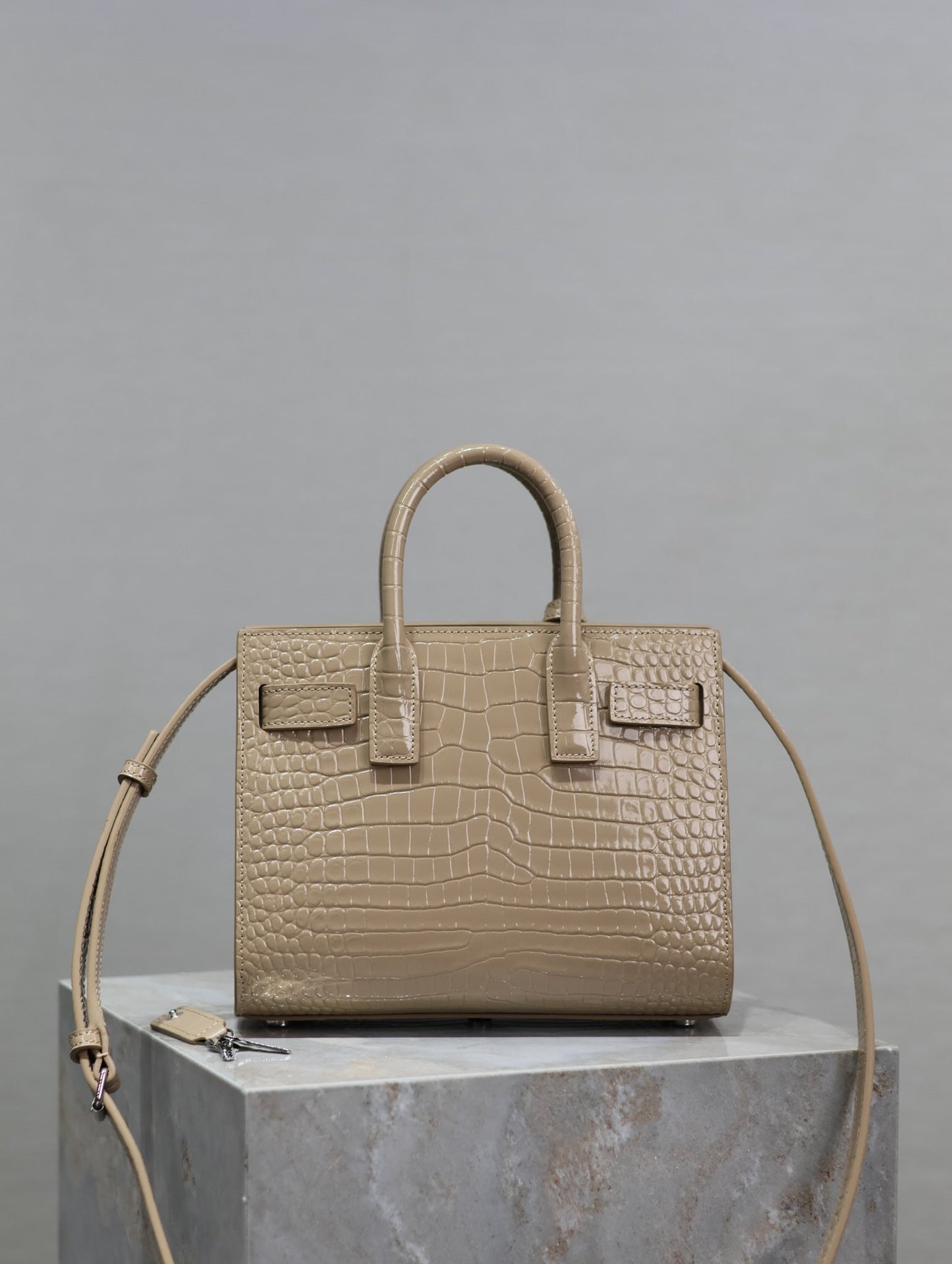 Sac De Jour Nano Bag