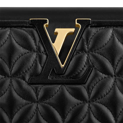 Louis Vuitton CAPUCINES MM