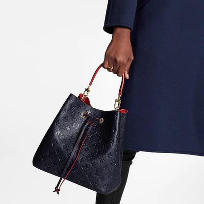 Louis Vuitton NÉONOÉ MM